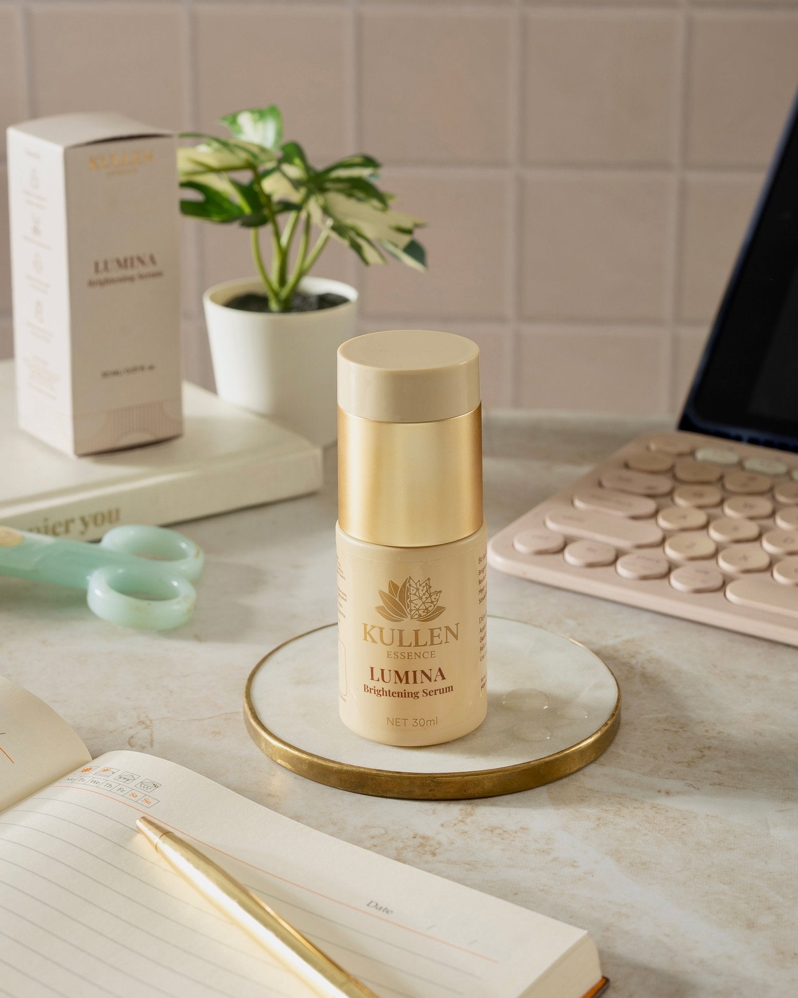 Lumina Brightening Serum with Vitamin C & Hyaluronic Acid | 30ml - Kullen Lifestyle/application shot: Applying Kullen Lumina Brightening Serum for glowing, hydrated skin
